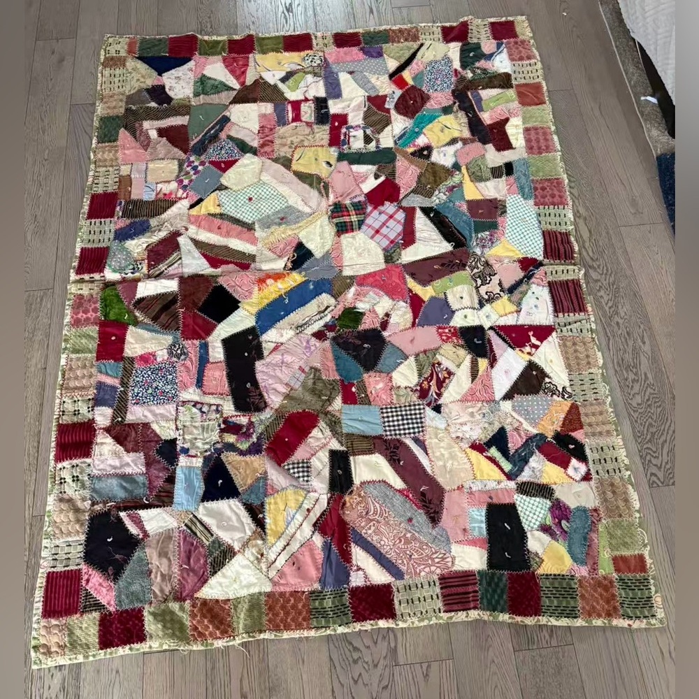 Vintage Handmade Patchwork Quilt-55”*70”